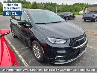 Used 2022 Chrysler Pacifica Touring-L image 1