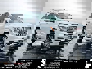 Used 2019 GMC Acadia Denali image 1