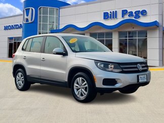 Used 2014 Volkswagen Tiguan S image 1