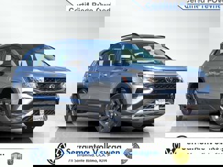 Used 2022 Volkswagen Taos S image 1