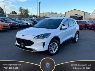 Used 2020 Ford Escape SE image 1