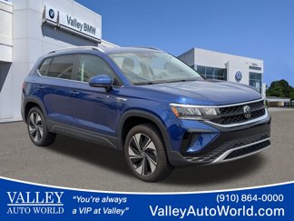 Used 2024 Volkswagen Taos SE image 1