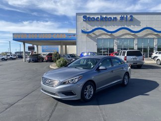 Used 2016 Hyundai Sonata SE image 1