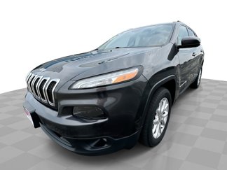 Used 2017 Jeep Cherokee Latitude w/ Cold Weather Group image 1