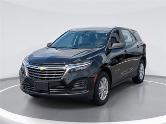 Used 2022 Chevrolet Equinox LS image 1