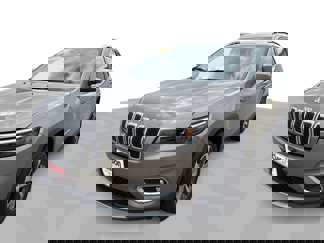 Used 2019 Jeep Cherokee Limited w/ Technology Group image 1