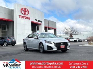 Used 2023 Nissan Altima 2.5 SV image 1