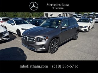 Used 2023 Mercedes-Benz GLB 250 4MATIC image 1
