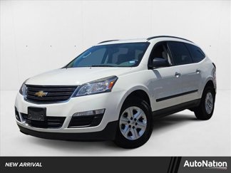 Used 2015 Chevrolet Traverse LS image 1