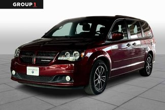 Used 2017 Dodge Grand Caravan GT image 1