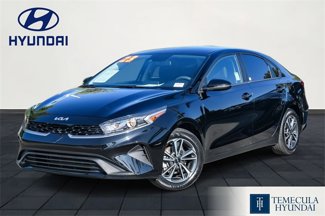 Used 2023 Kia Forte LXS w/ LXS Technology Package video 1