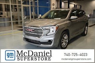 Used 2023 GMC Terrain Denali w/ Denali Premium Package image 1