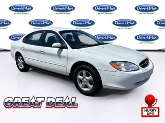 Used 2002 Ford Taurus SE image 1