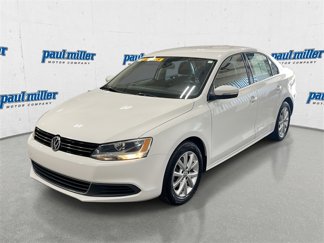 Used 2014 Volkswagen Jetta SE image 1