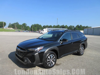 Used 2024 Subaru Outback Premium image 1