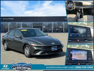Certified 2024 Hyundai Elantra SE image 1