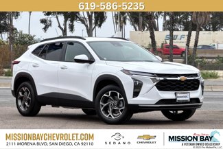 New 2025 Chevrolet Trax LT w/ LT Convenience Package image 1