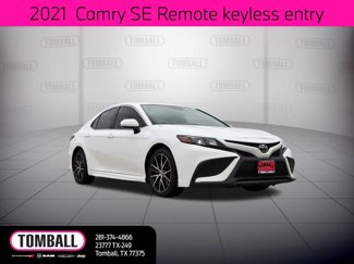 Used 2021 Toyota Camry SE image 1