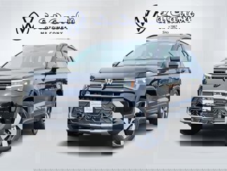 New 2025 Volkswagen Taos S image 1