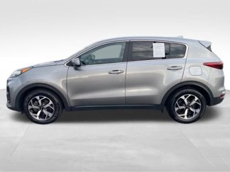 Used 2020 Kia Sportage LX image 1