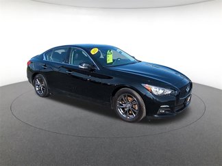 Used 2017 INFINITI Q50 Signature Edition w/ All Weather Package (L93) image 1