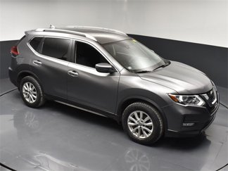 Used 2019 Nissan Rogue SV image 1