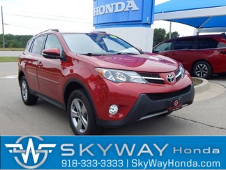 Used 2015 Toyota RAV4 XLE image 1