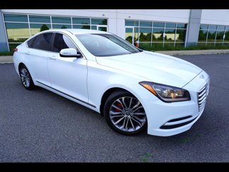 Used 2015 Hyundai Genesis 3.8 image 1