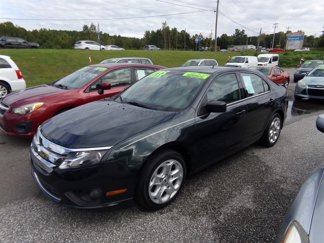 Used 2010 Ford Fusion SE image 1