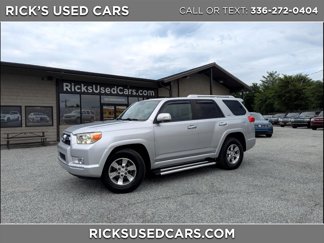 Used 2011 Toyota 4Runner SR5 w/ Convenience Pkg image 1