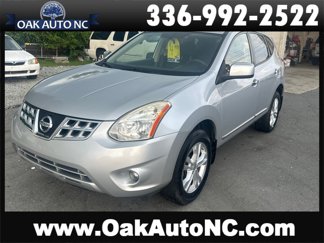 Used 2012 Nissan Rogue SV image 1
