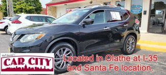 Used 2016 Nissan Rogue SL w/ SL Premium Package image 1