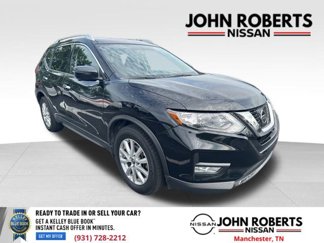 Used 2017 Nissan Rogue SV w/ SV Premium Package image 1