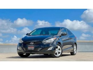 Used 2013 Hyundai Elantra image 1