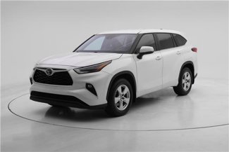 Used 2023 Toyota Highlander L image 1