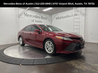 Used 2018 Toyota Camry XLE image 1
