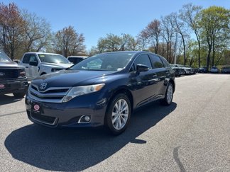 Used 2015 Toyota Venza LE image 1