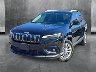 Used 2019 Jeep Cherokee Latitude w/ Popular Appearance Group image 1