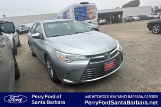 Used 2017 Toyota Camry LE image 1