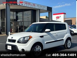 Used 2012 Kia Soul + image 1