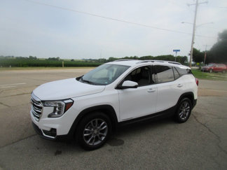 Used 2023 GMC Terrain SLT image 1