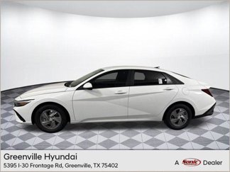 New 2025 Hyundai Elantra SE image 1