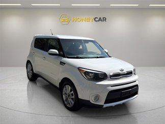 Used 2017 Kia Soul + w/ UVO Package image 1