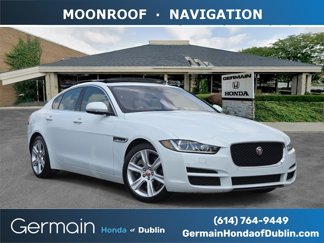 Used 2017 Jaguar XE Prestige image 1