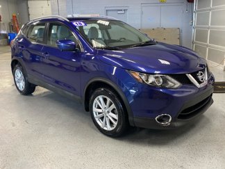 Used 2018 Nissan Rogue Sport SV w/ SV Technology Package image 1