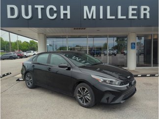 Used 2024 Kia Forte LXS image 1