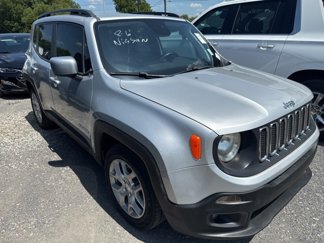 Used 2018 Jeep Renegade Latitude image 1