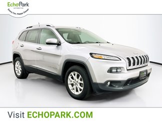 Used 2018 Jeep Cherokee Latitude Plus w/ Cold Weather Group image 1