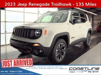 Used 2023 Jeep Renegade Trailhawk w/ Trailhawk Elite Group image 1