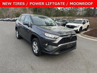 Used 2021 Toyota RAV4 XLE image 1